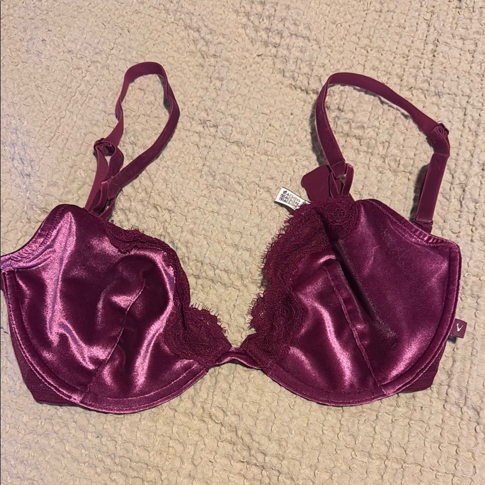 Victoria's Secret Satin Lace Bra in Rich Magenta